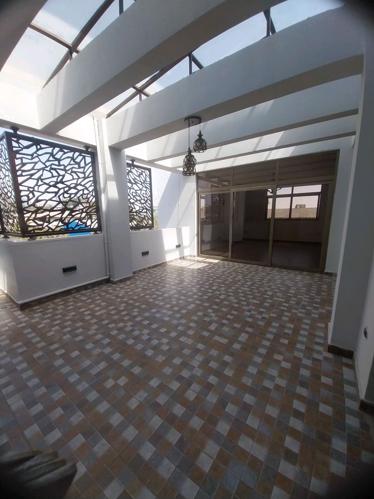 Spacious Commercial Apartment for Rent in Mexico, Addis Ababa