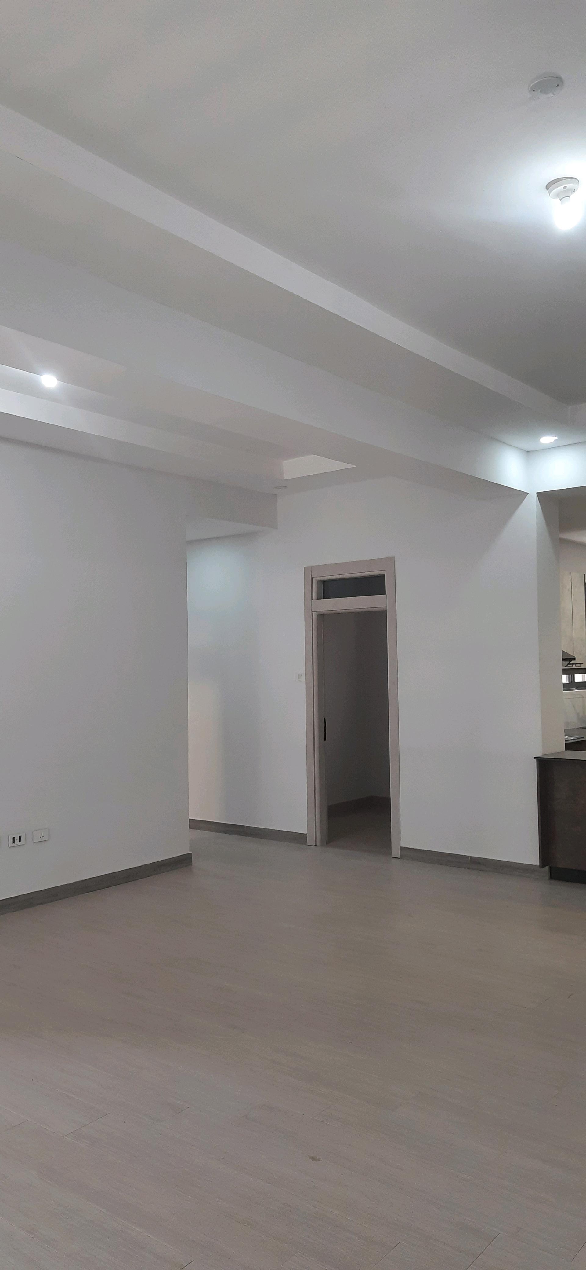 Spacious 3-Room Commercial Compound for Rent in Addis Ababa