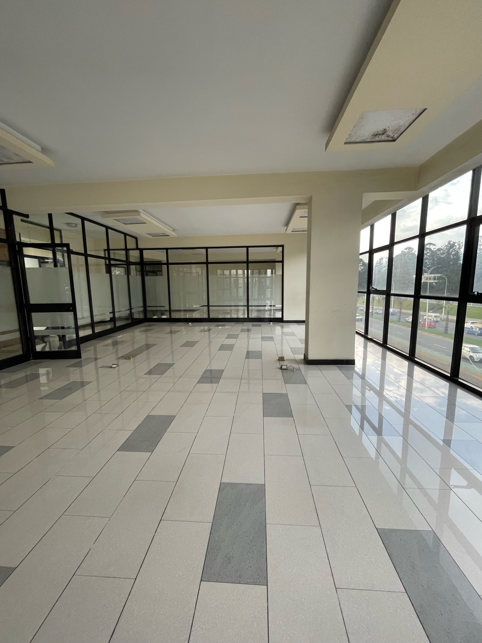 Spacious 280sqm Office Space for Rent in Megenagna