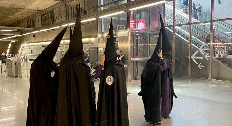 Metro de Sevilla incrementa en un 63% la oferta de servicio durante la Semana Santa